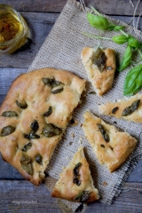 focaccia_z_bazylia_2